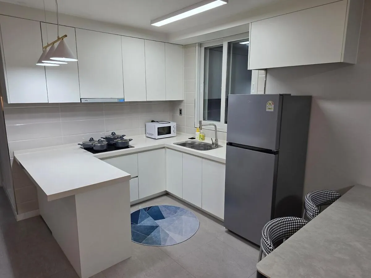 인천 신규 오픈-고급 감성 쓰리룸, 객실별 특색 아파트